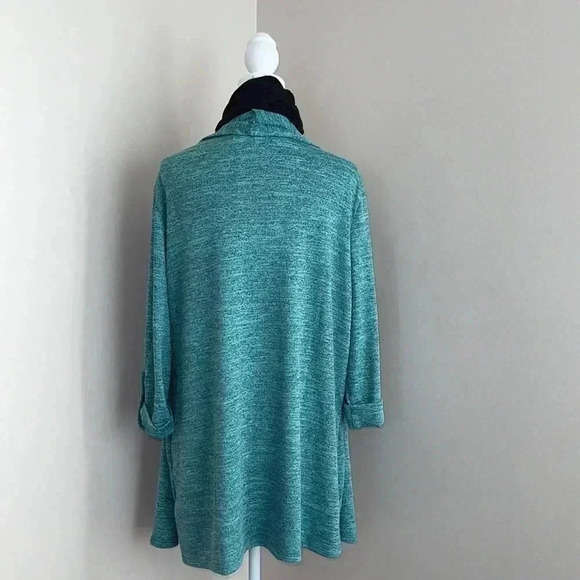 NY Collection Sweater With Attached Face Covering​​ - Picture 8 of 16